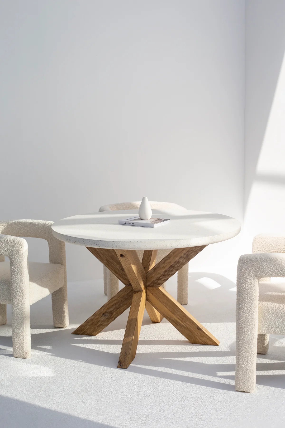 Rabit White Beton Yemek Masası